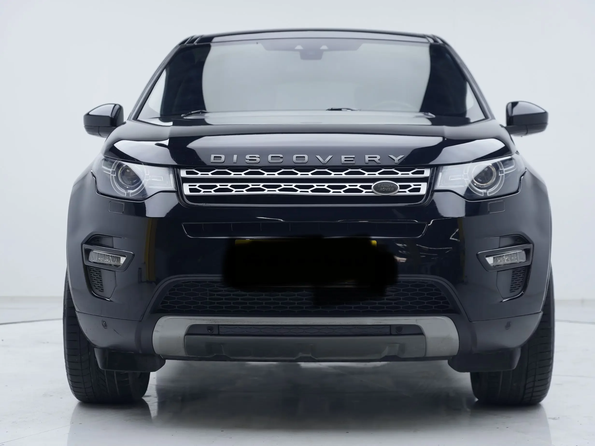 Land Rover Discover the magic
