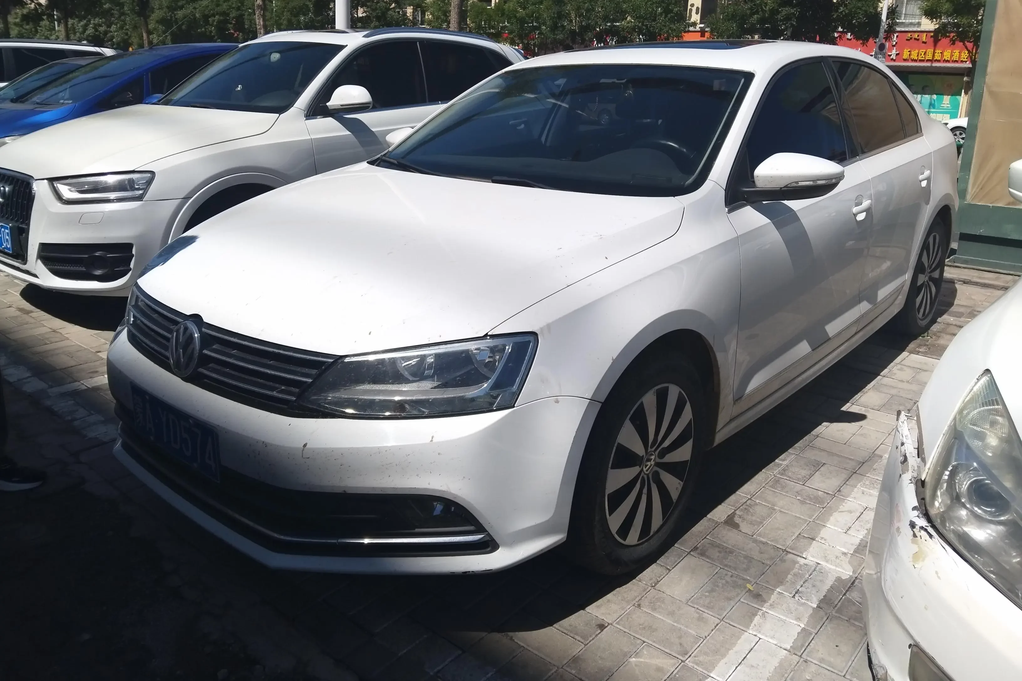 Volkswagen Sagitar