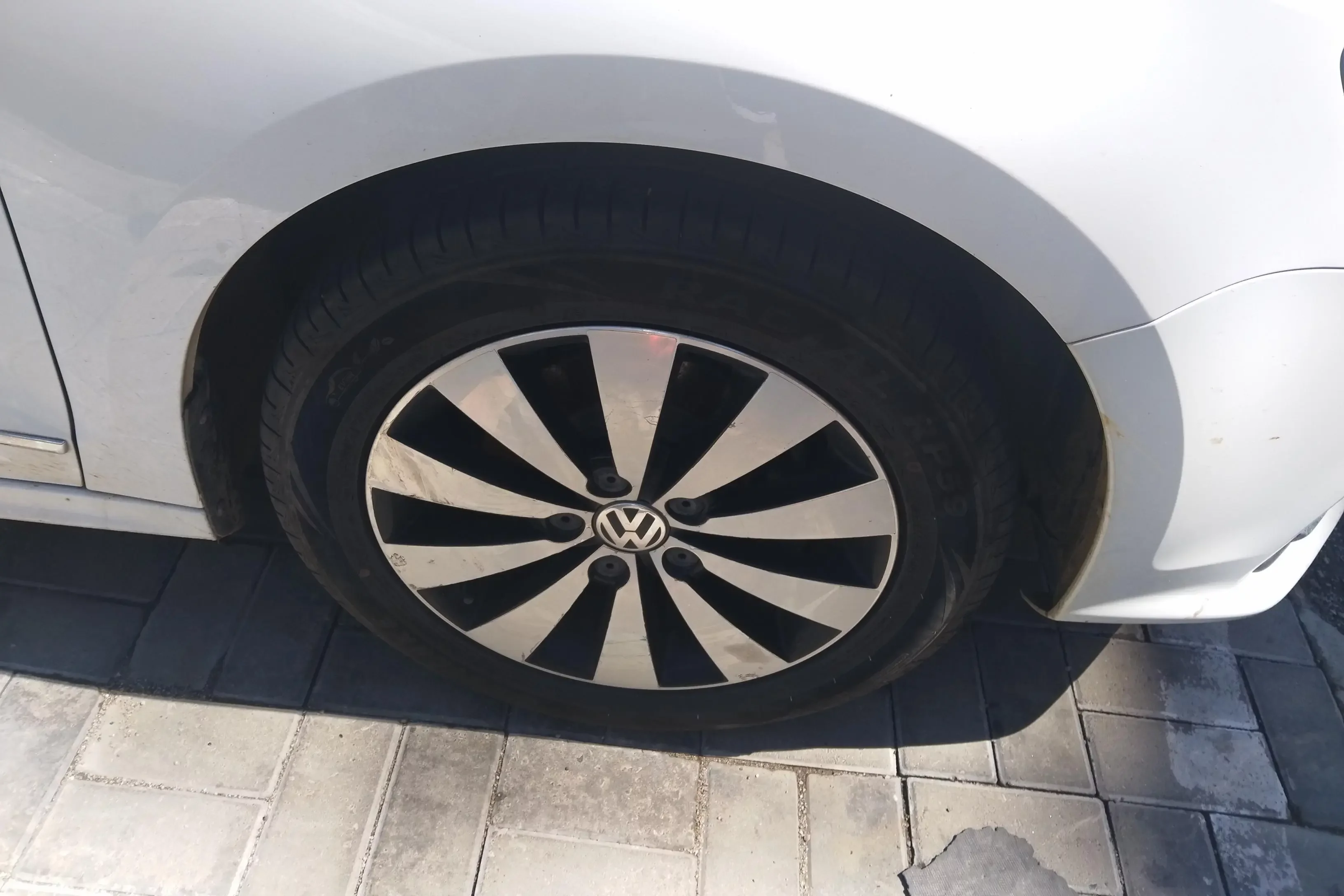 Volkswagen Sagitar