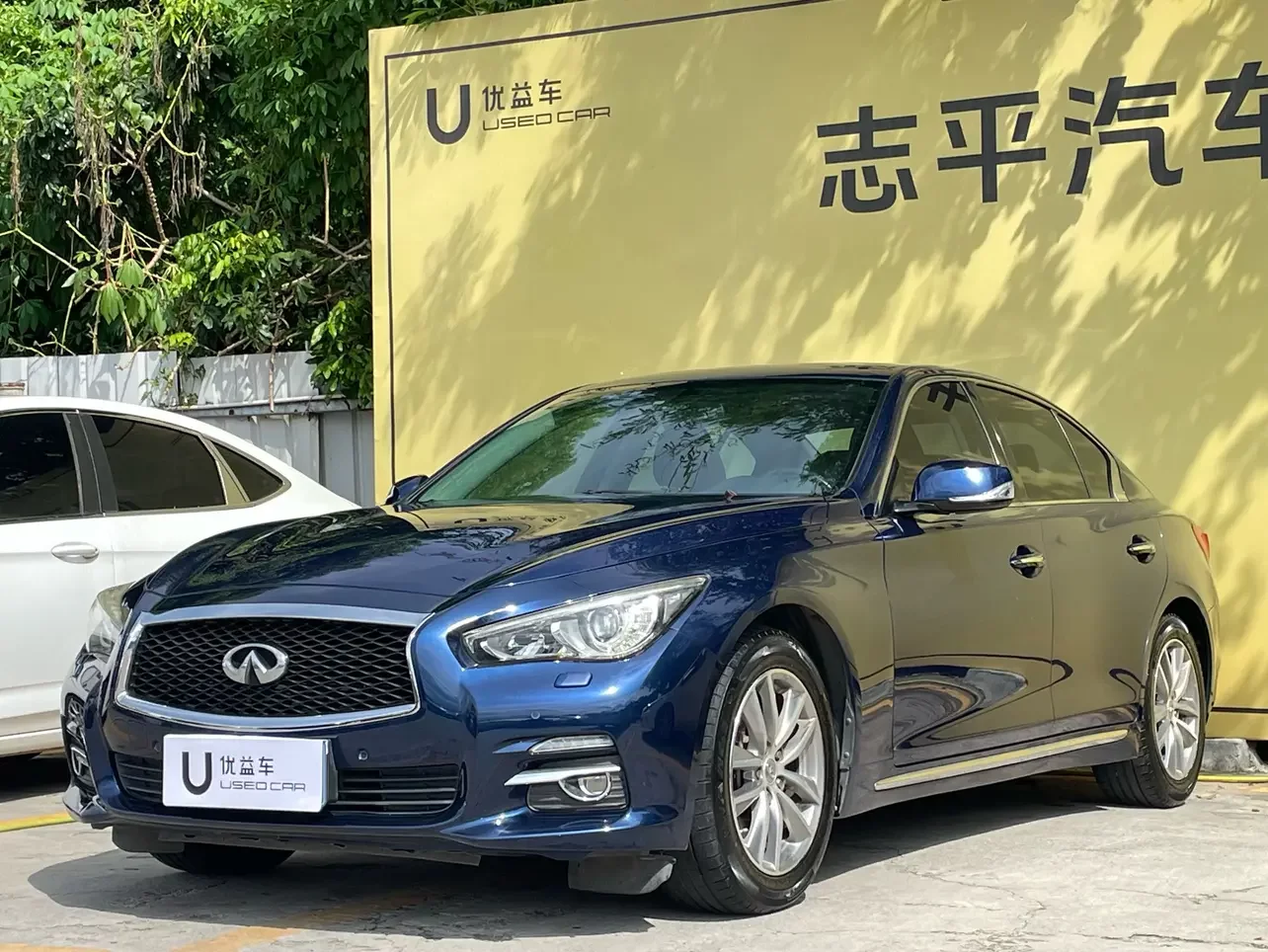 Infiniti Q50L  из Китая