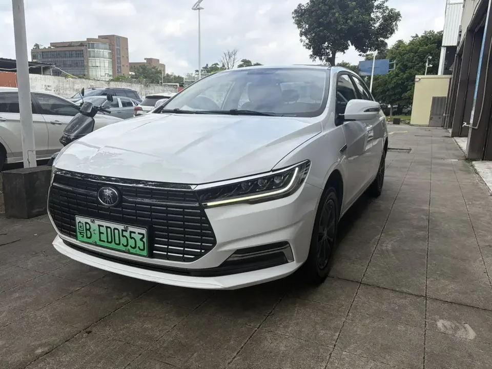BYD QinEV