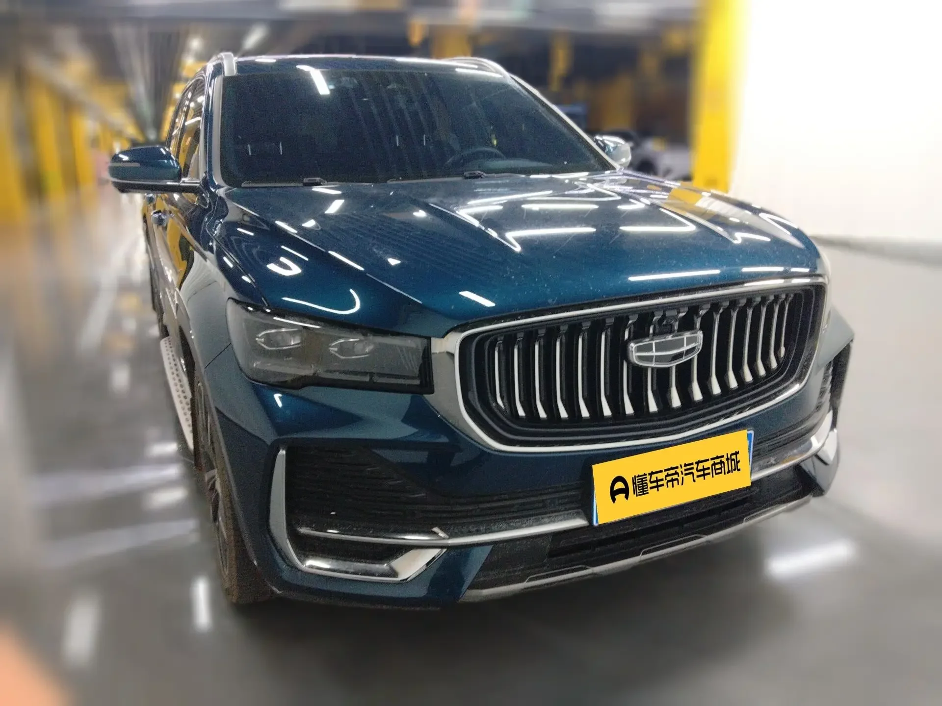 Geely Monjaro (Xingyue L)  из Китая
