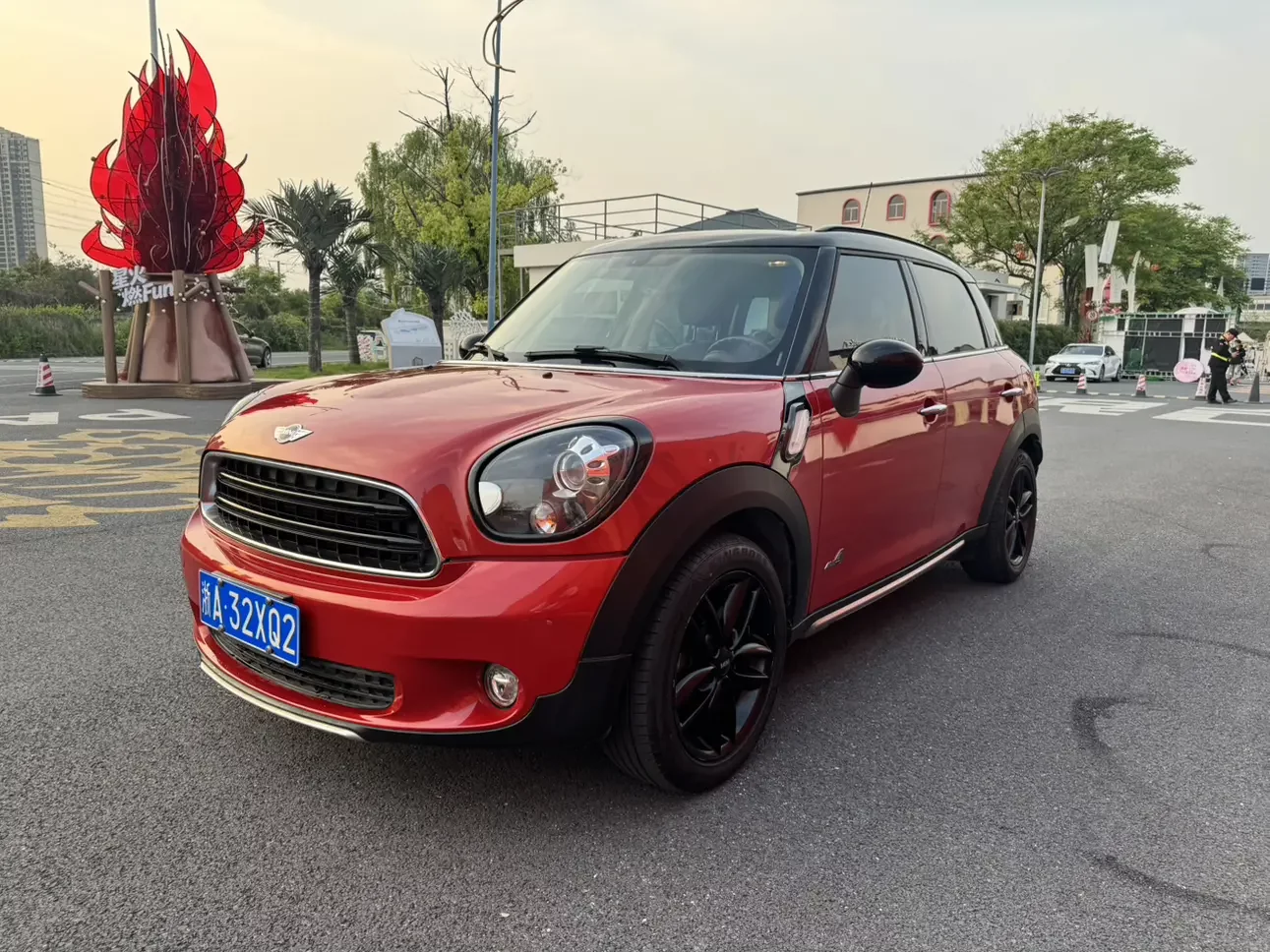 MINI COUNTRYMAN