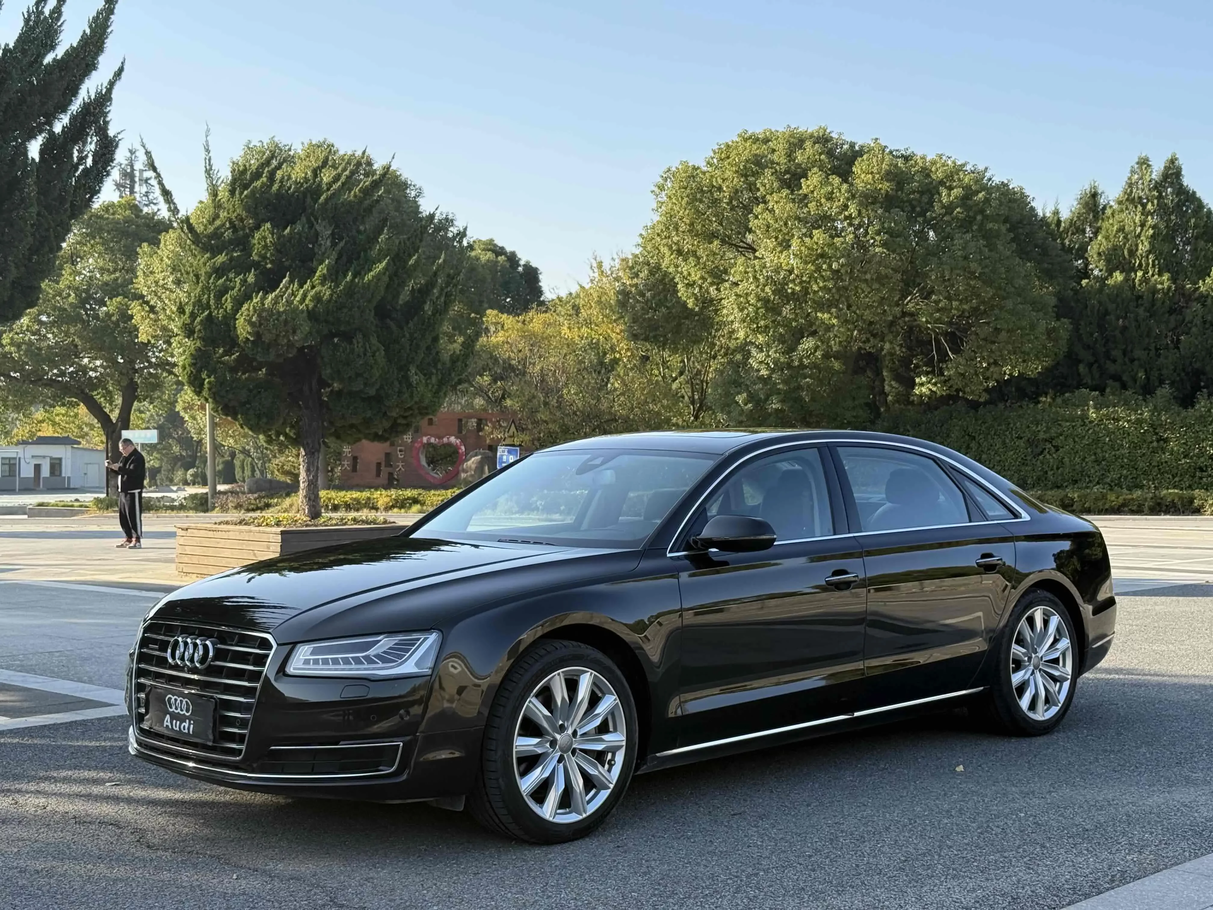Audi A8