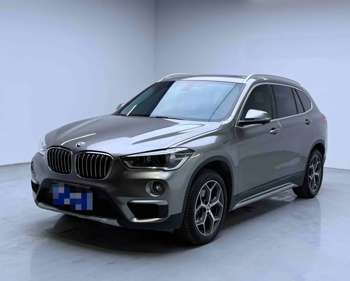 BMW X1  из Китая