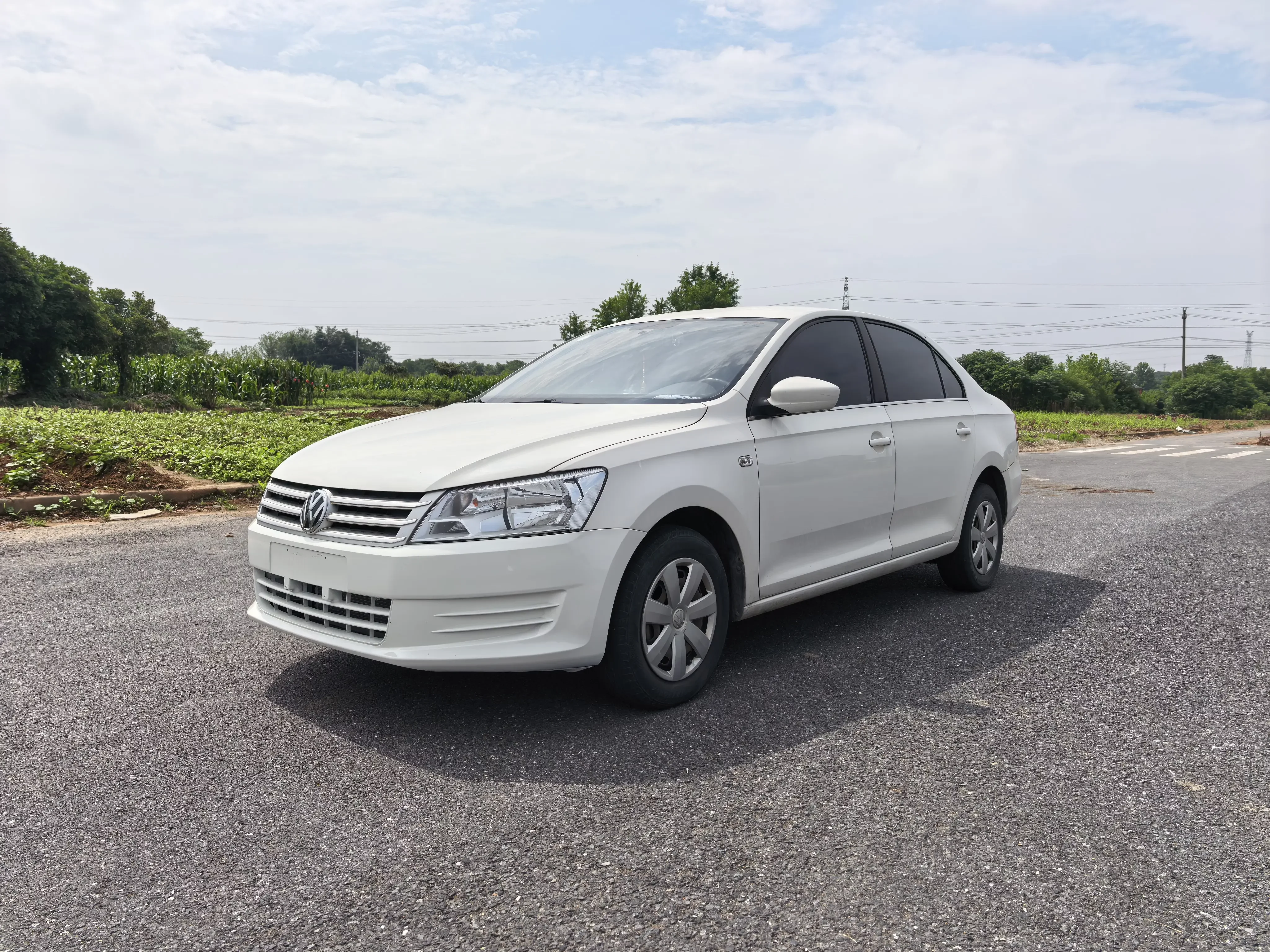 Volkswagen Santana  из Китая
