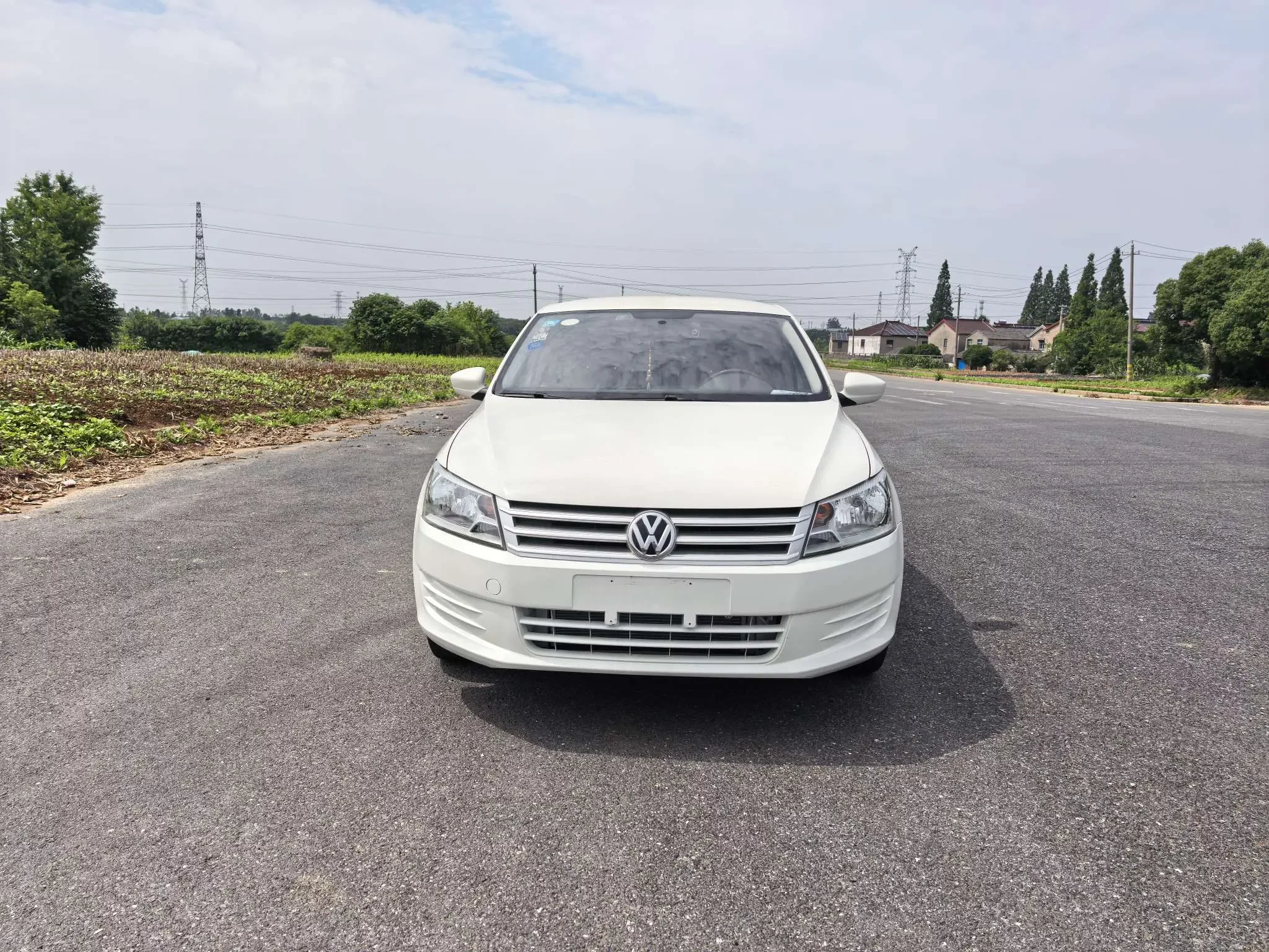 Volkswagen Santana  из Китая