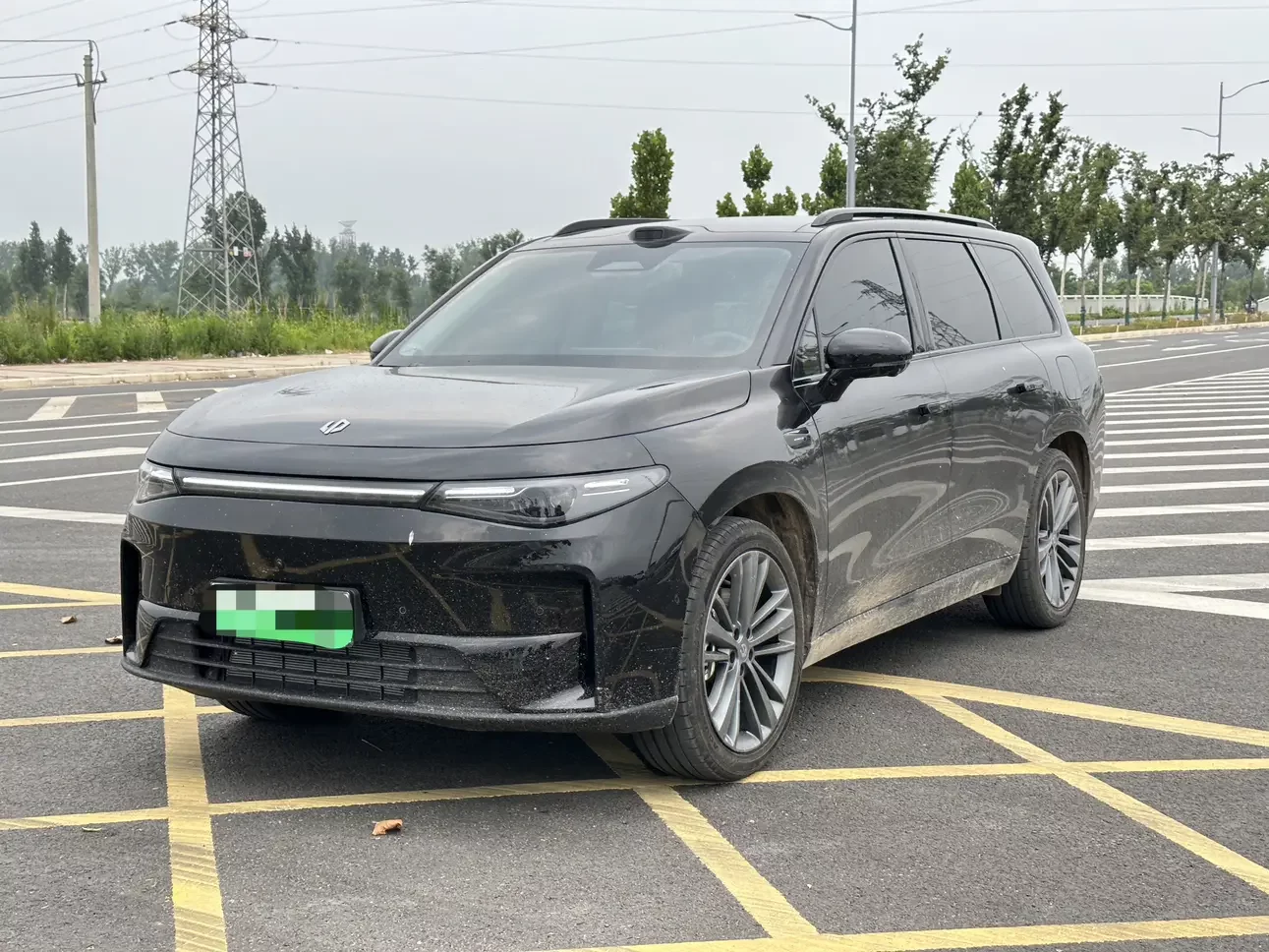 Leapmotor C16