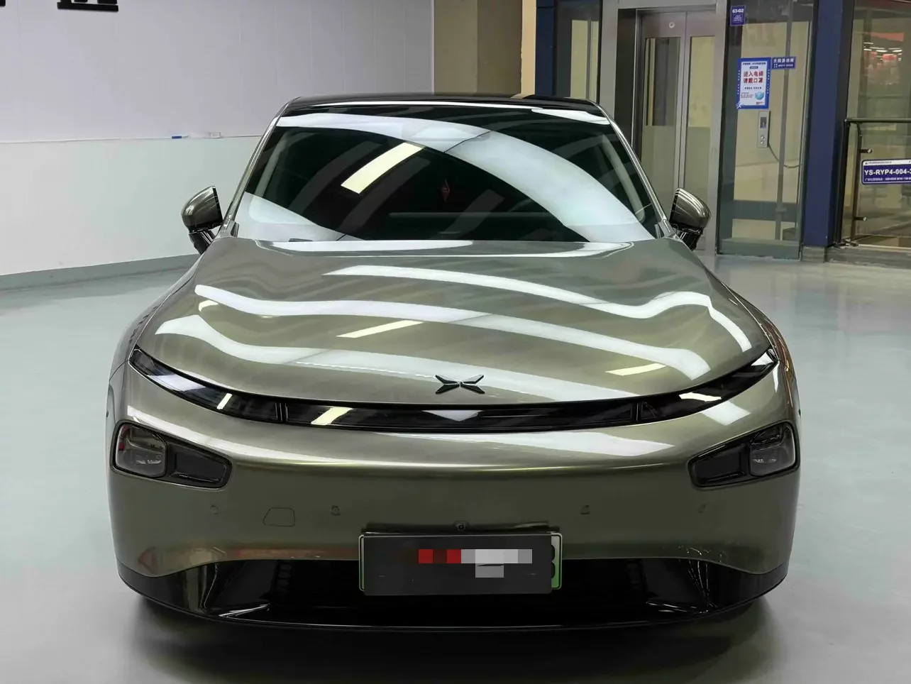 Xpeng P7