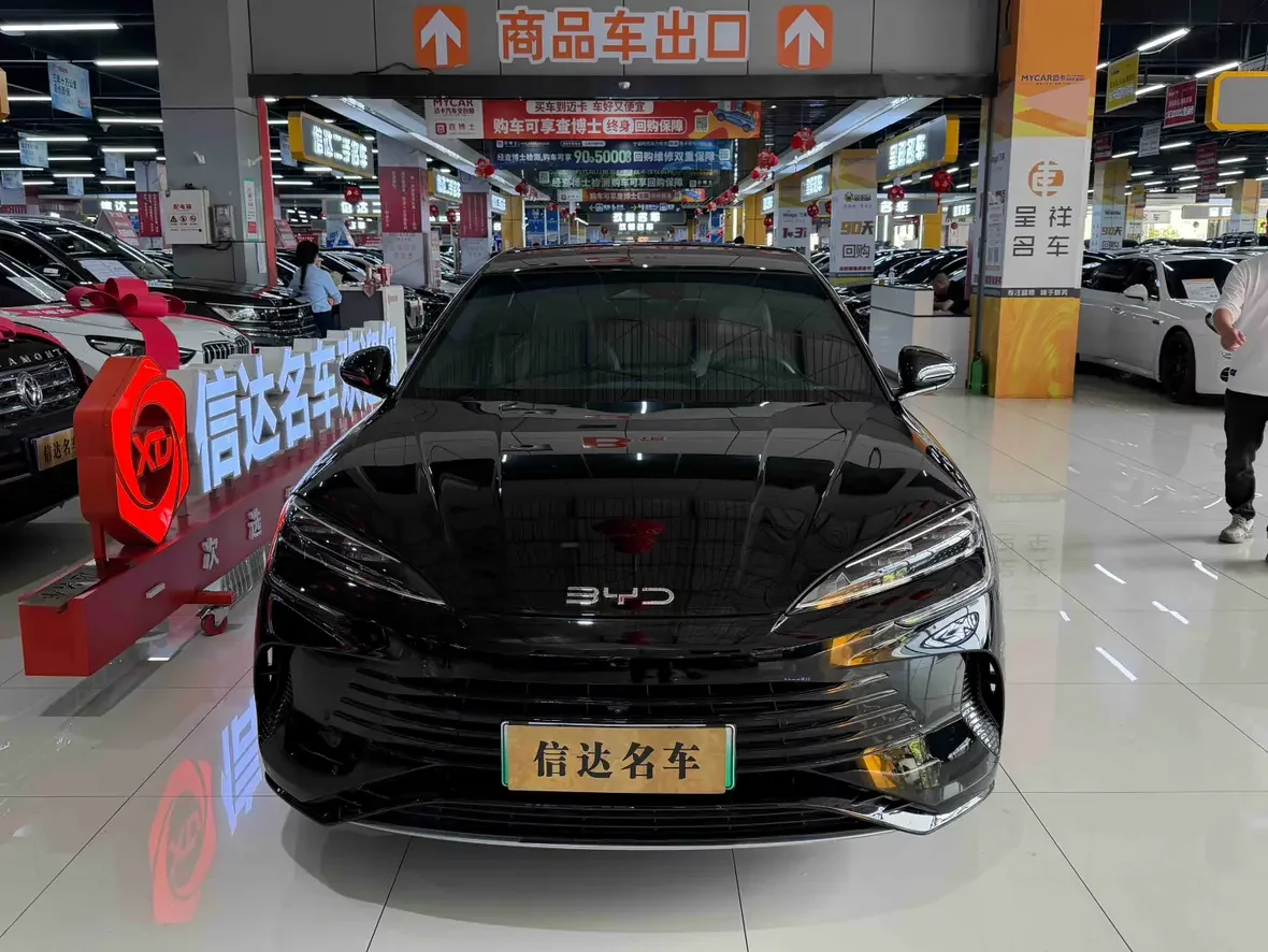 BYD Seal 07DM