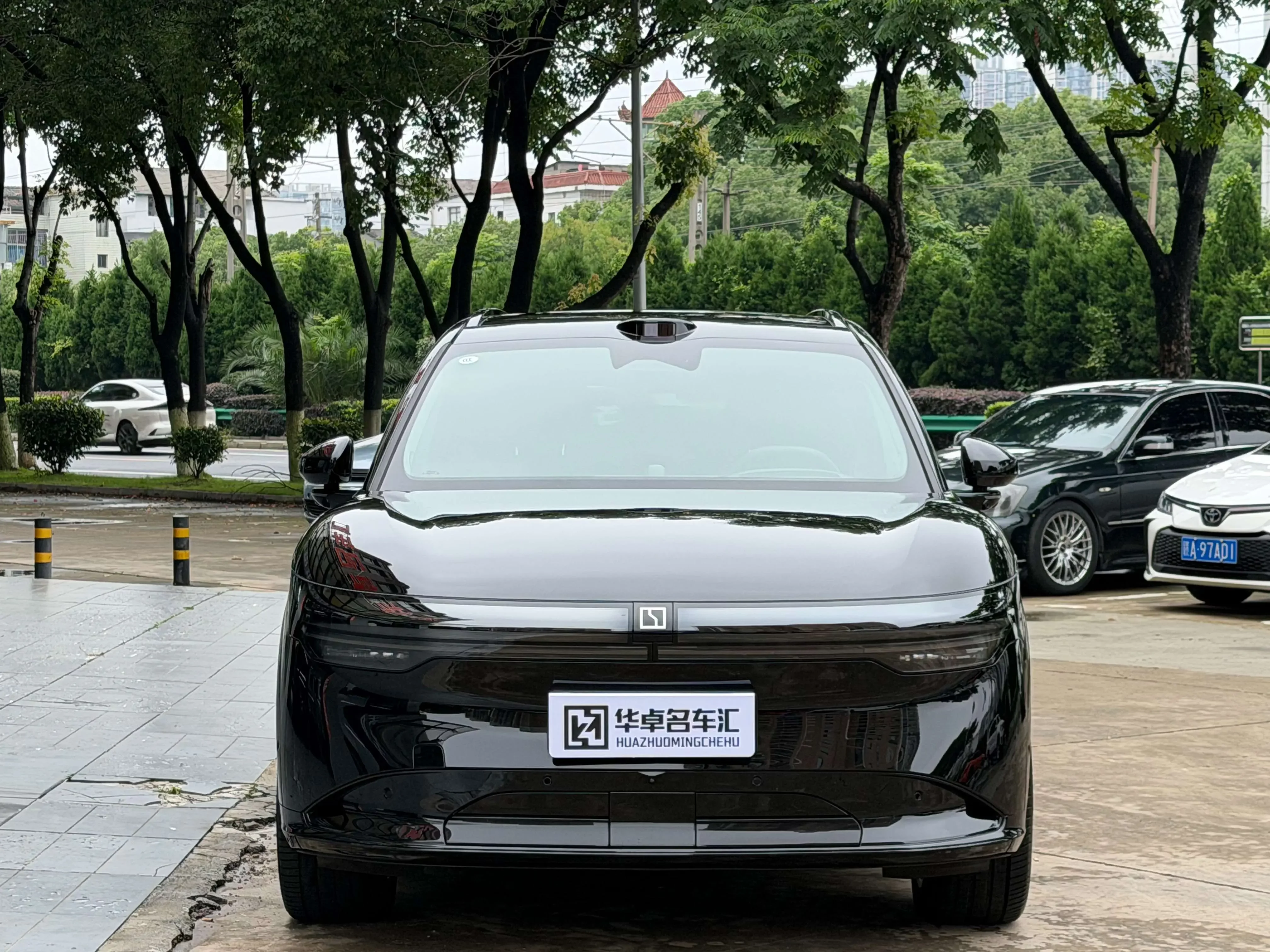 ZEEKR 7X