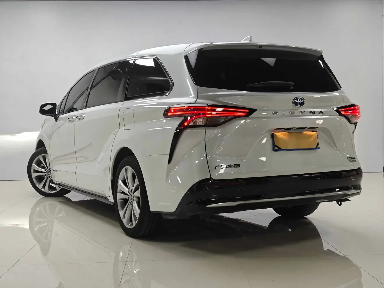 Toyota Sienna