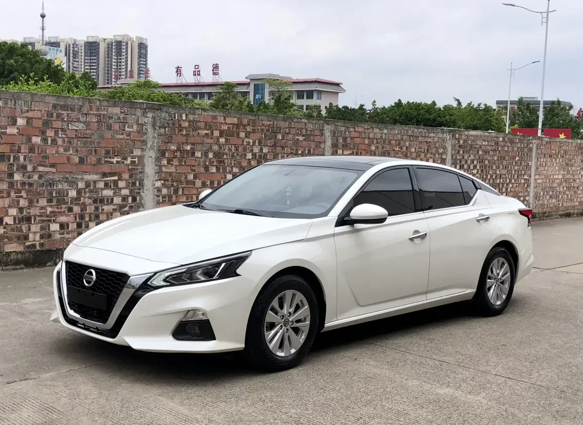 Nissan Altima (Teana)  из Китая
