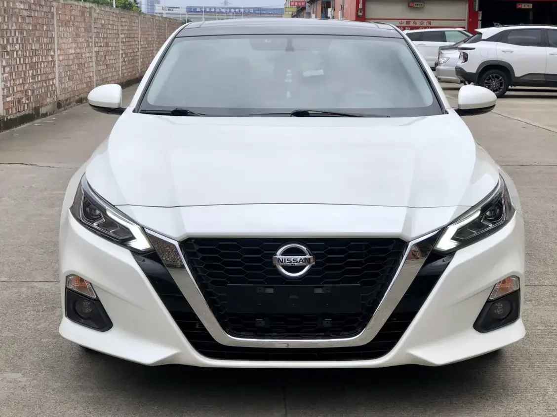Nissan Altima (Teana)  из Китая