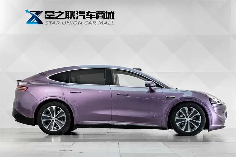 Luxeed Zhijie R7