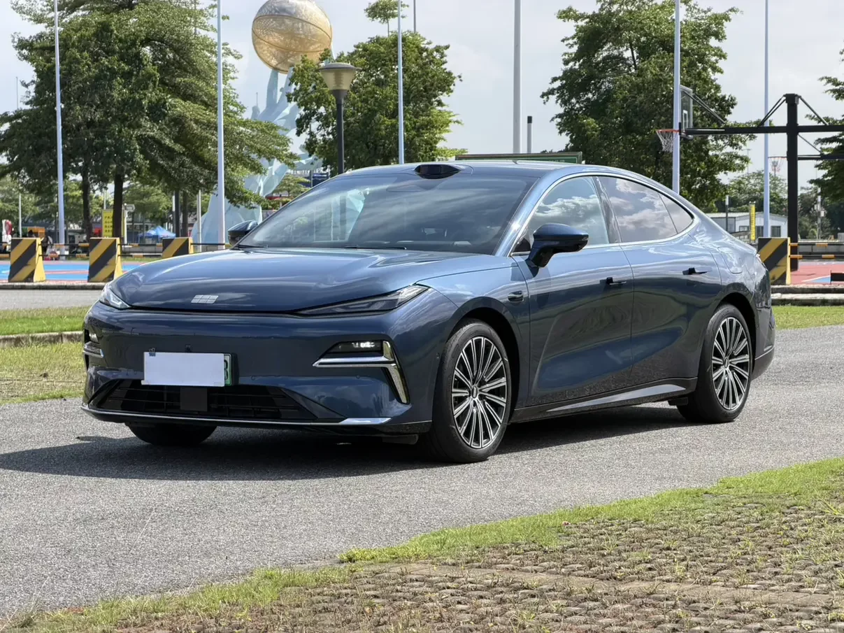 Geely Galaxy Star 8 PHEV