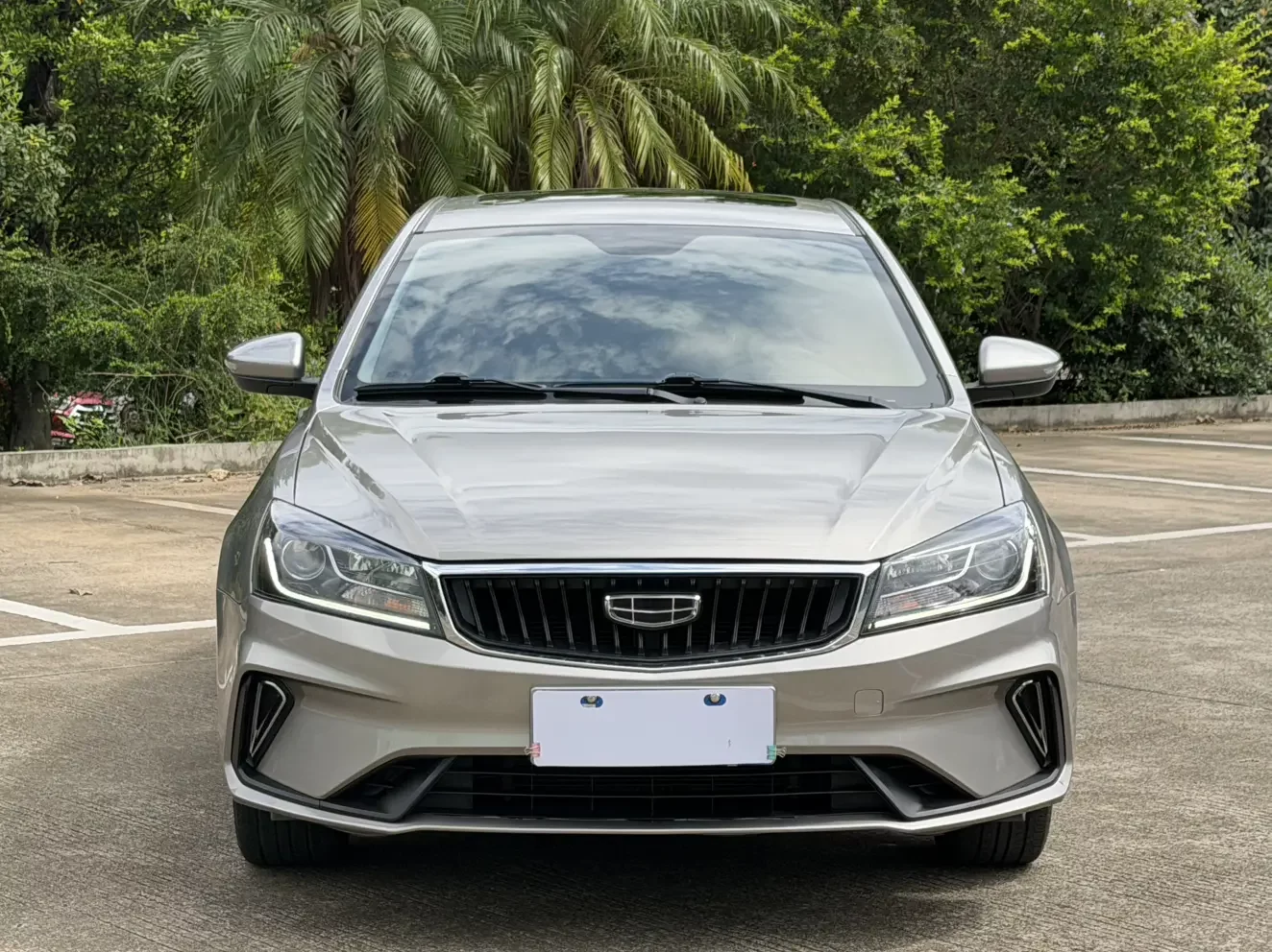 Geely emgrand