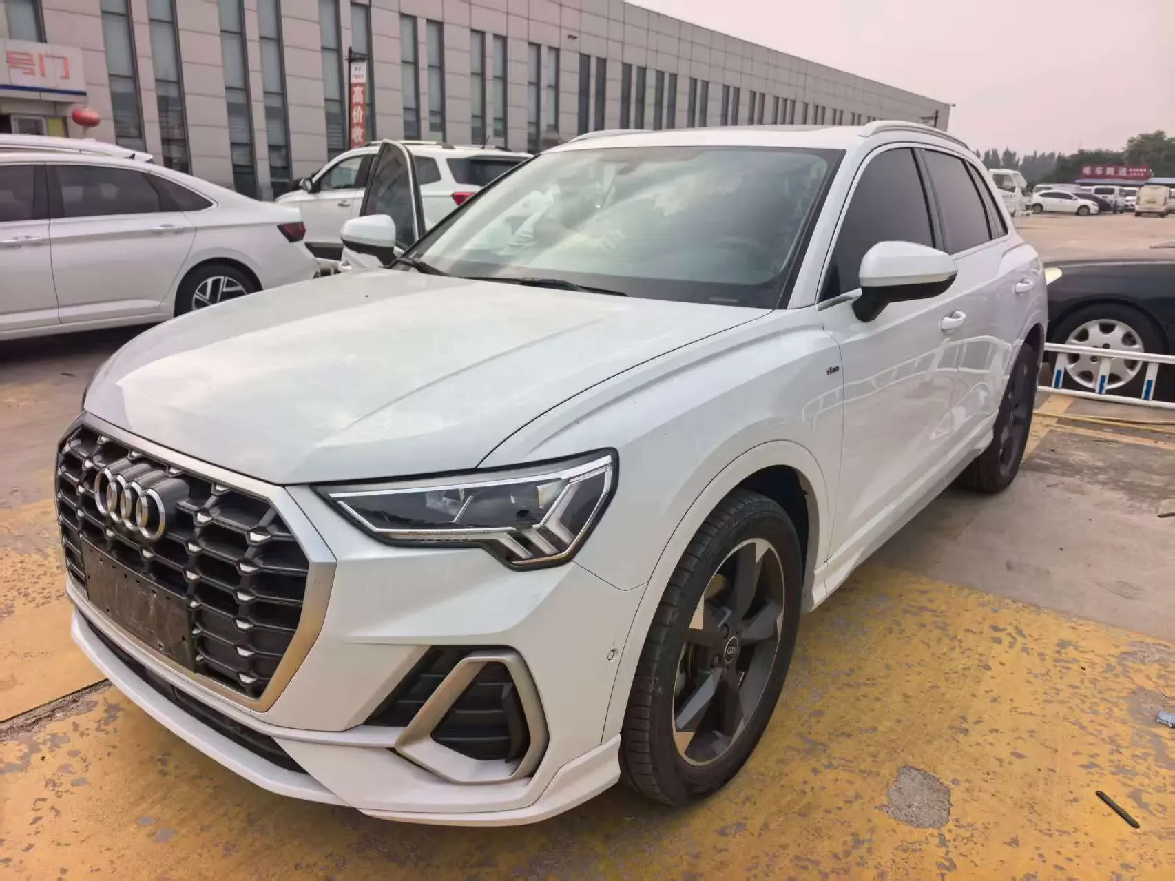 Audi Q3