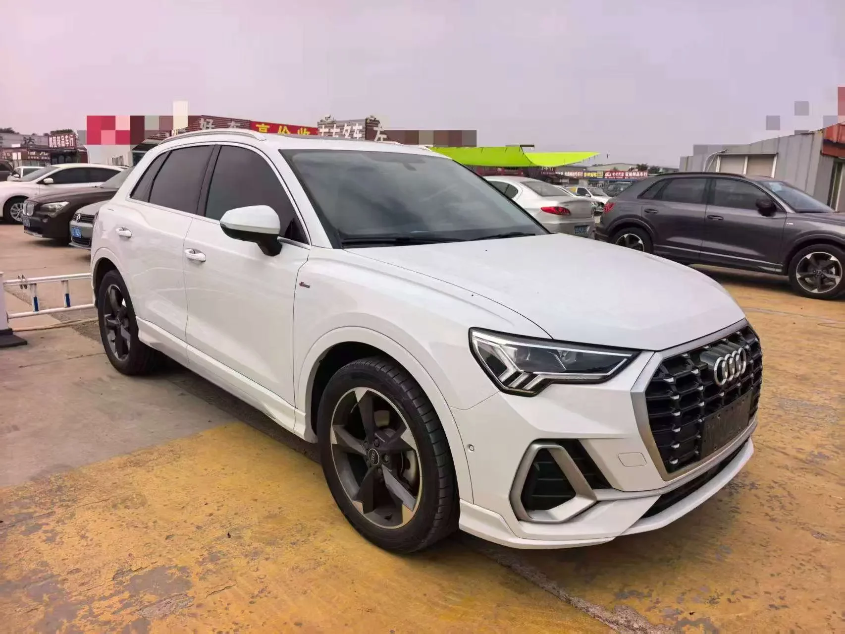 Audi Q3