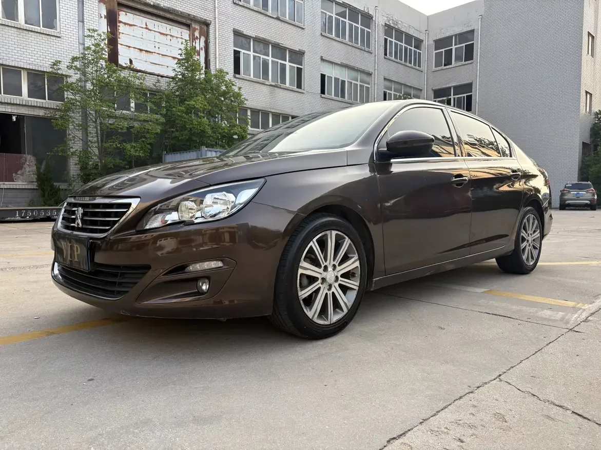 Peugeot 408