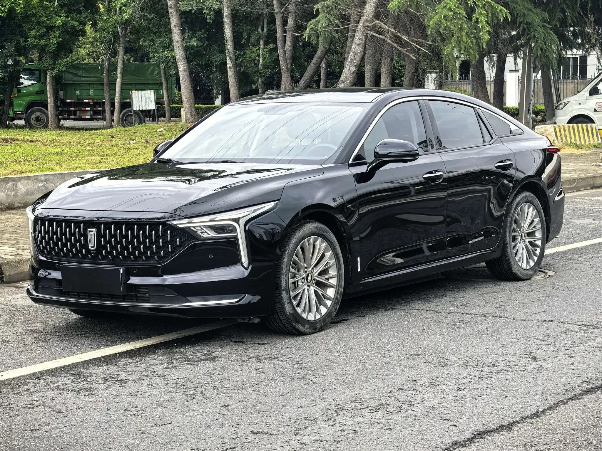 FAW Bestune B70