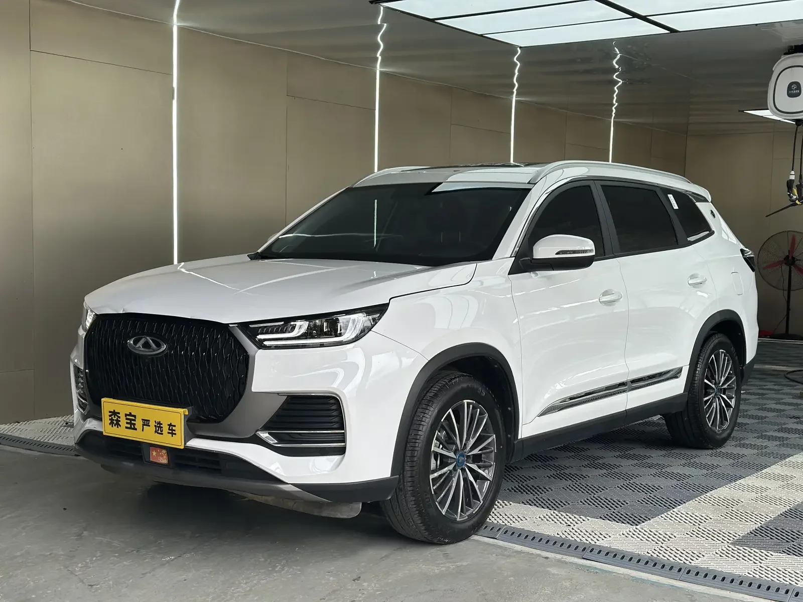 Chery Tiggo 8
