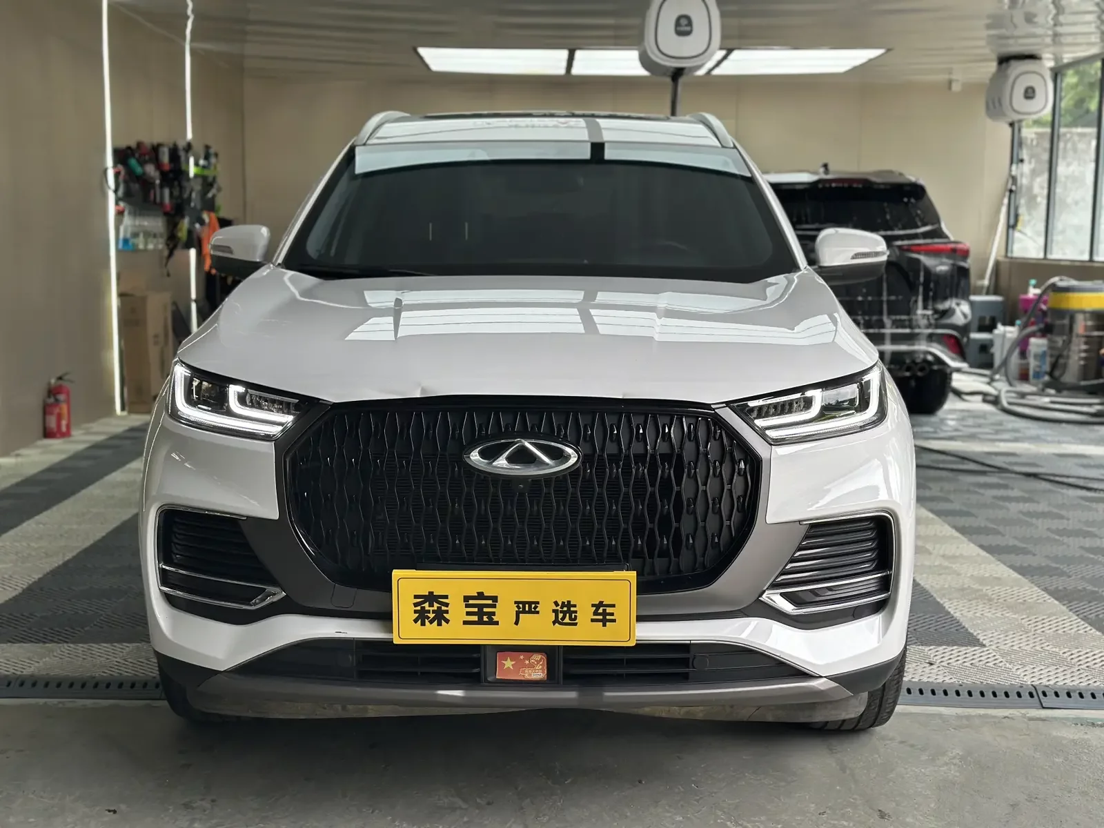 Chery Tiggo 8