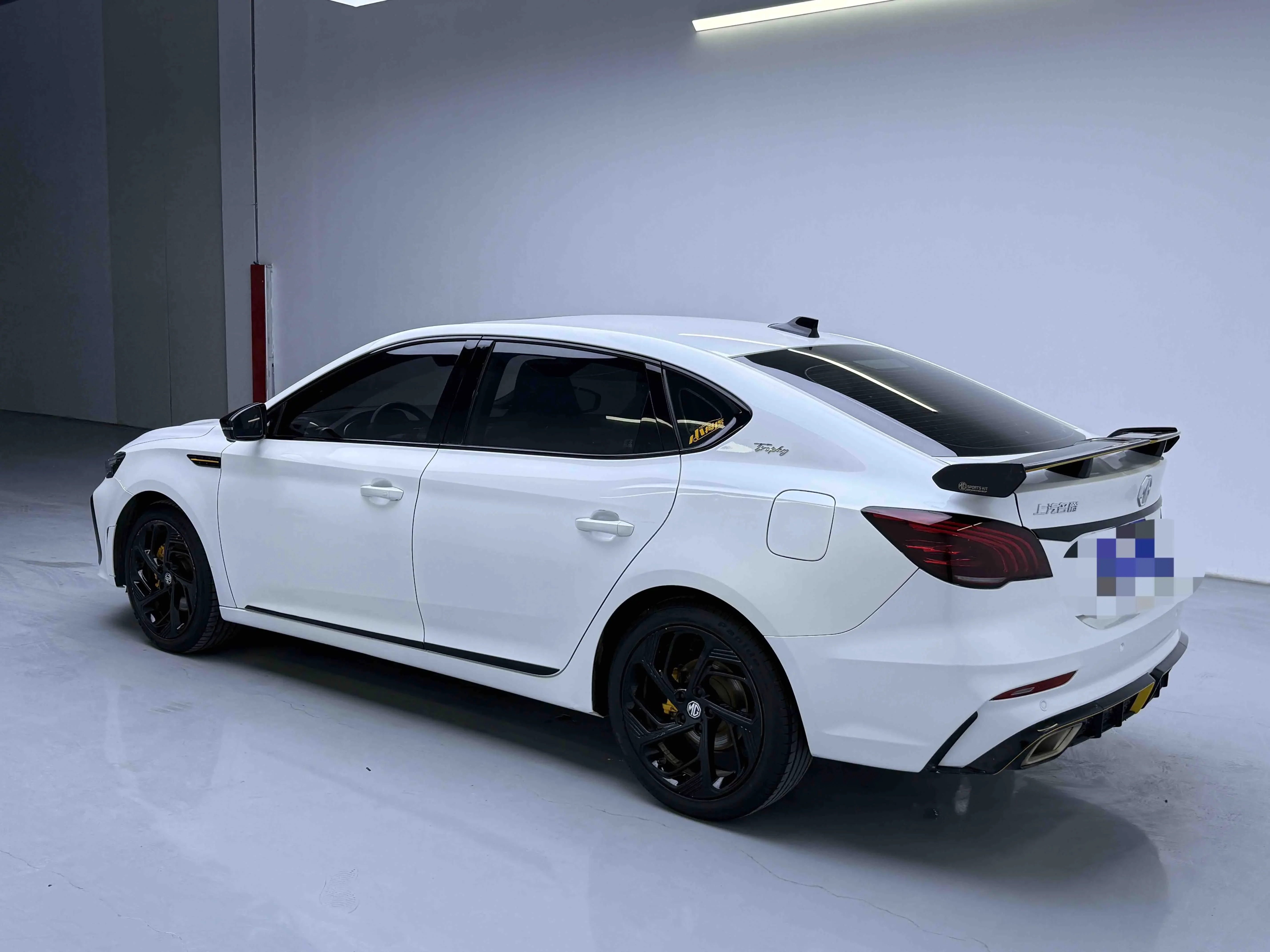 MG 6