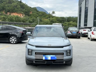 Geely ICON