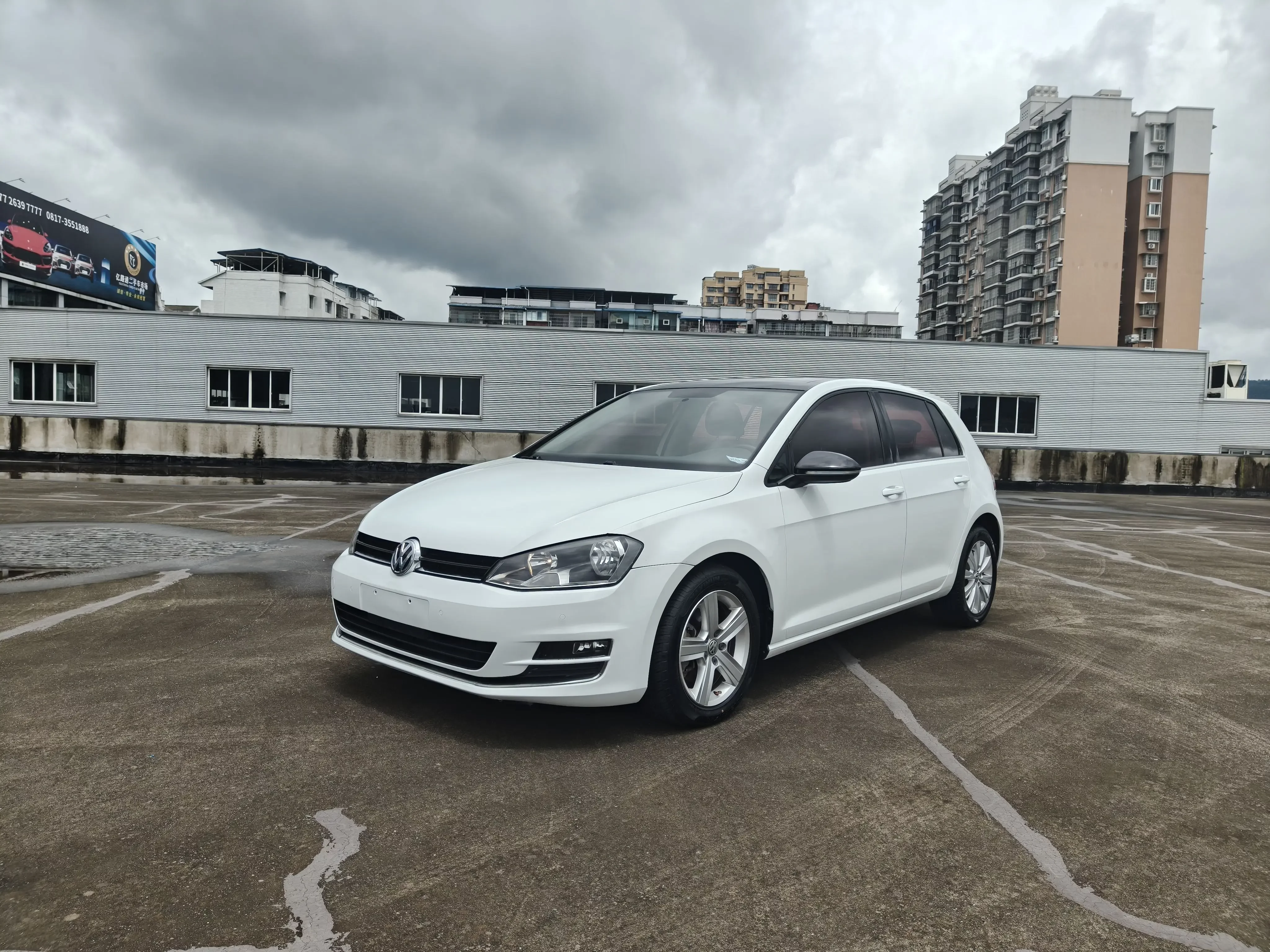 Volkswagen golf