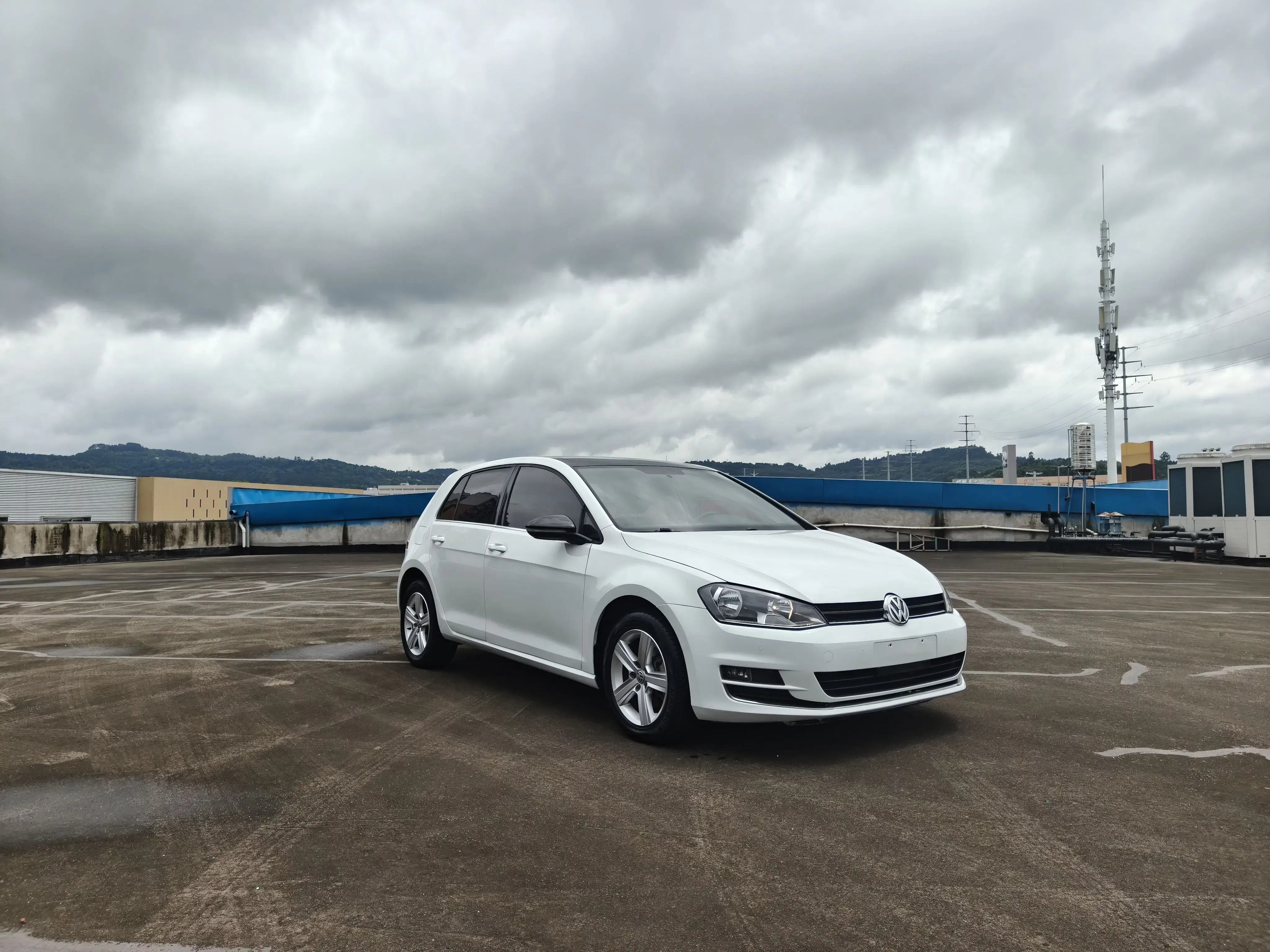 Volkswagen golf