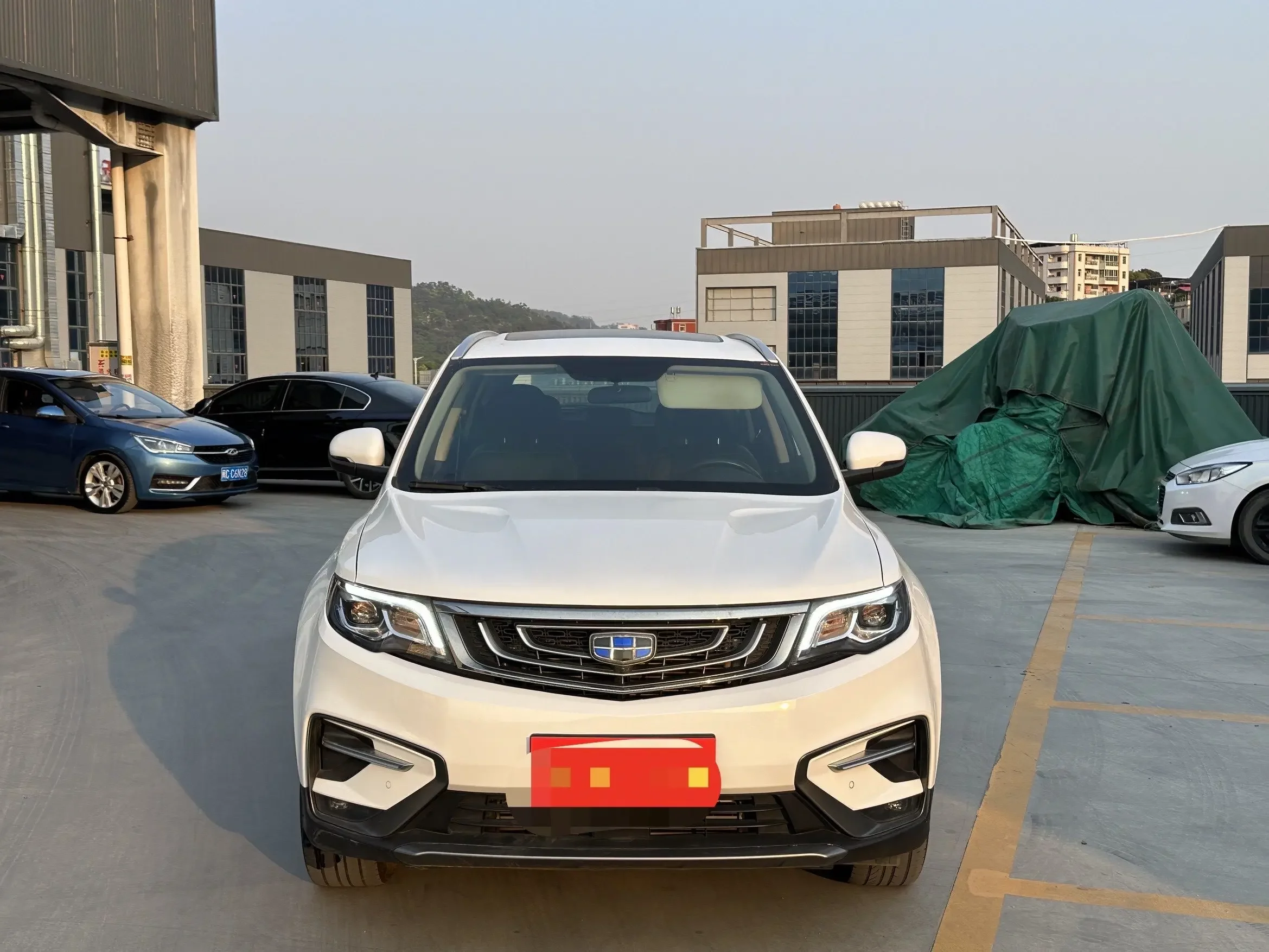 Geely Atlas
