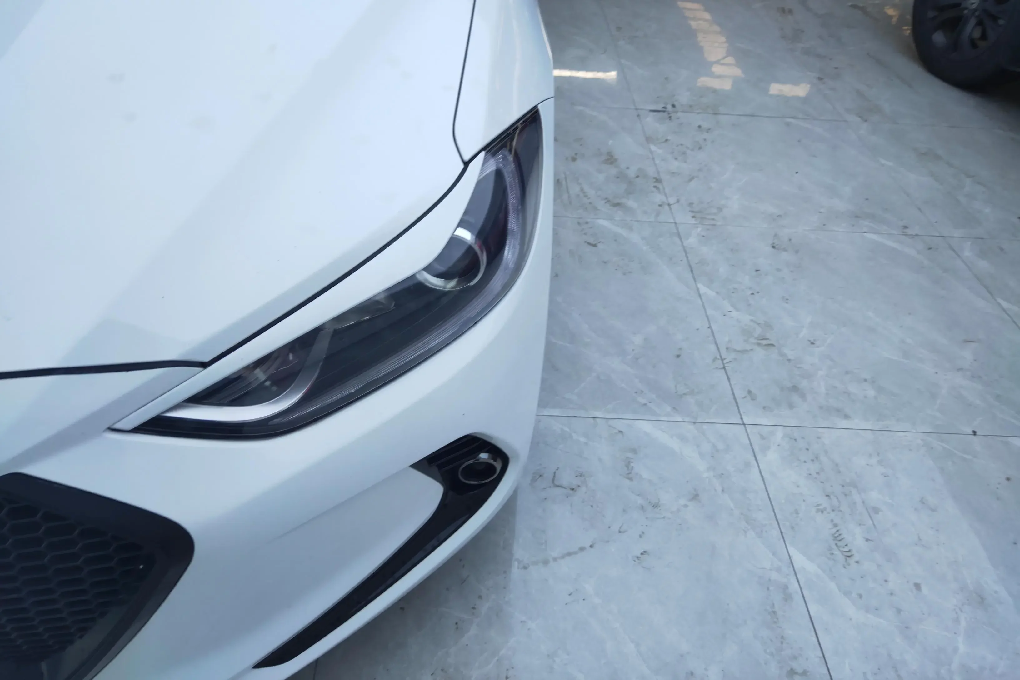 Hyundai lead