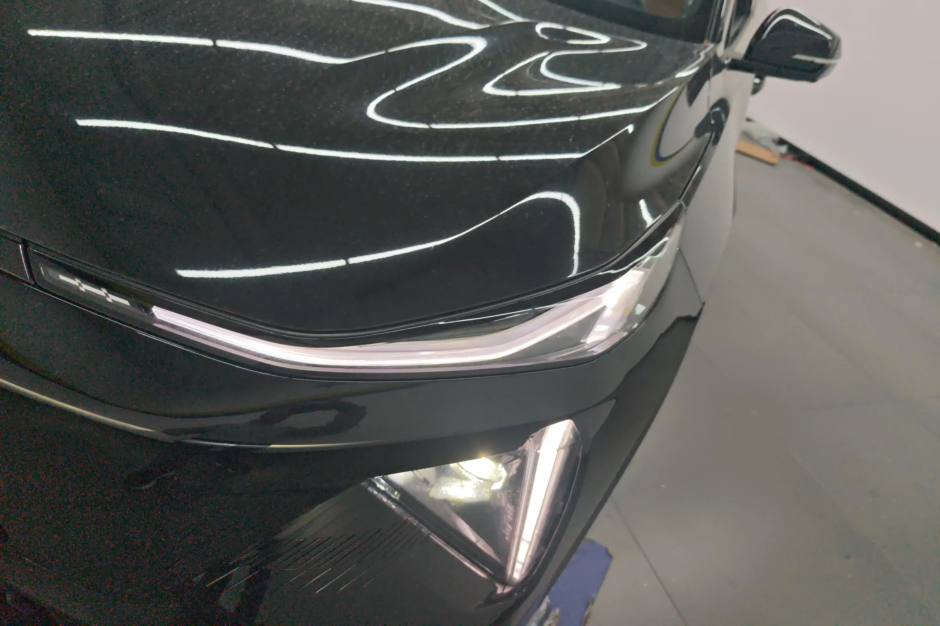 Geely Galaxy L7