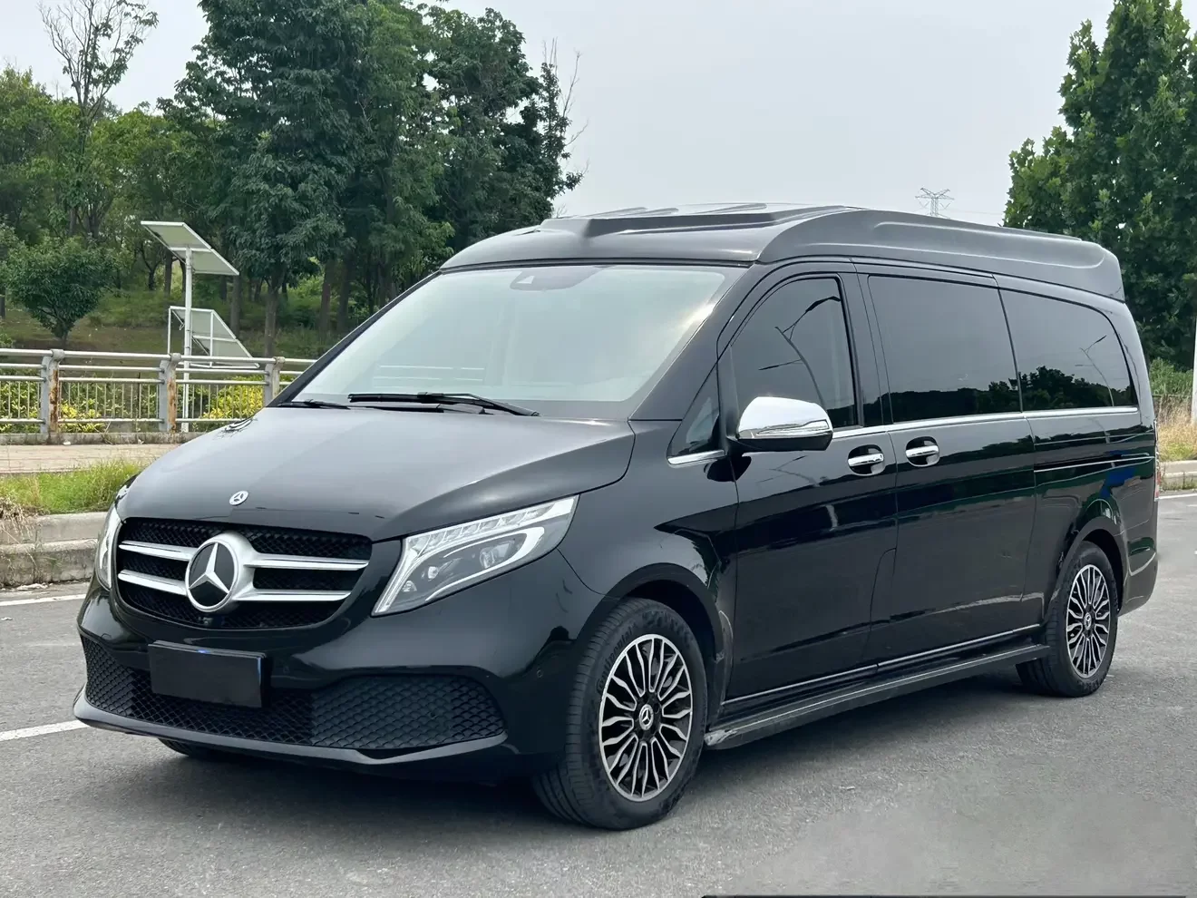Mercedes-Benz V Class