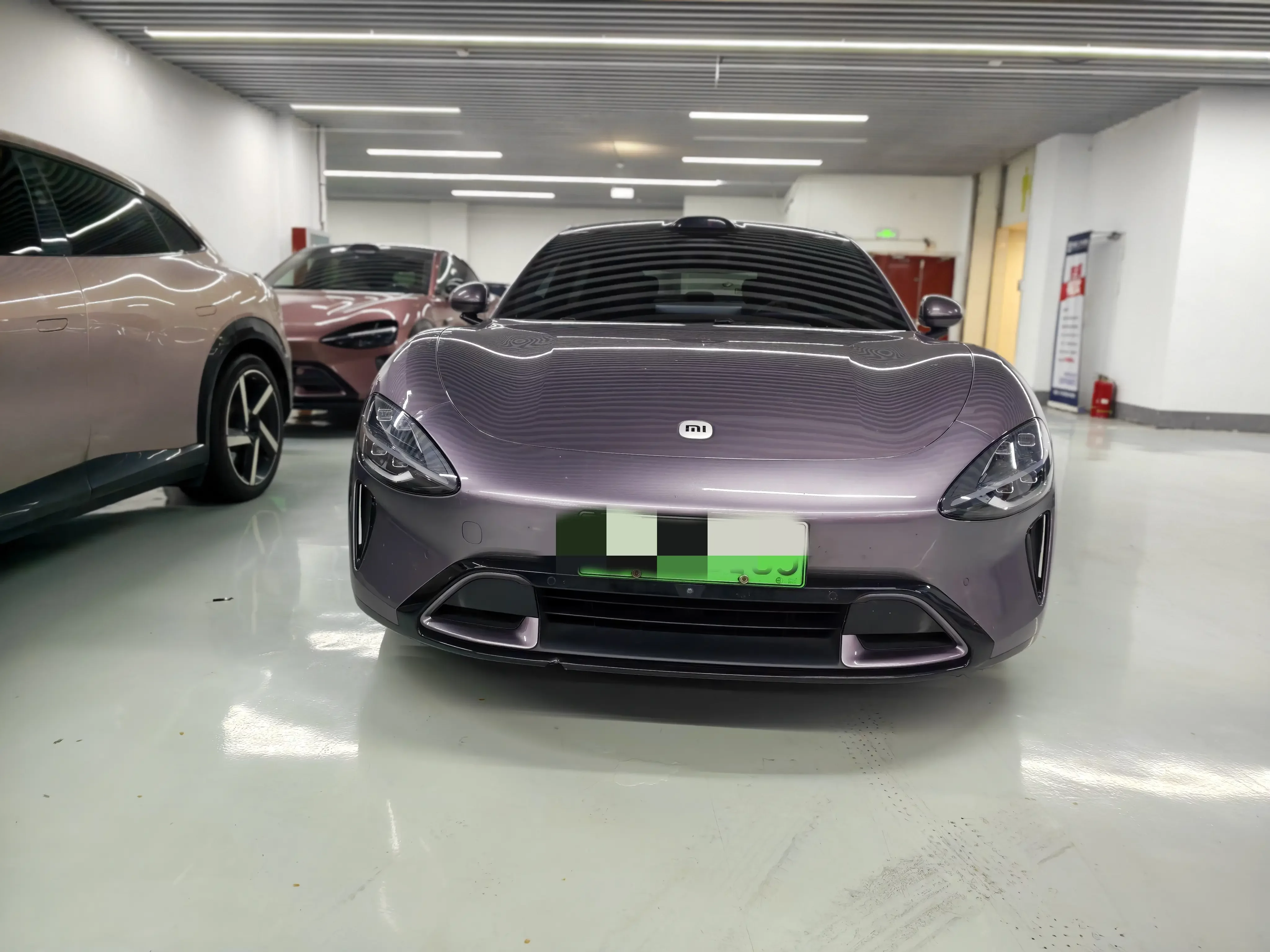 Xiaomi car Xiaomi SU7  из Китая