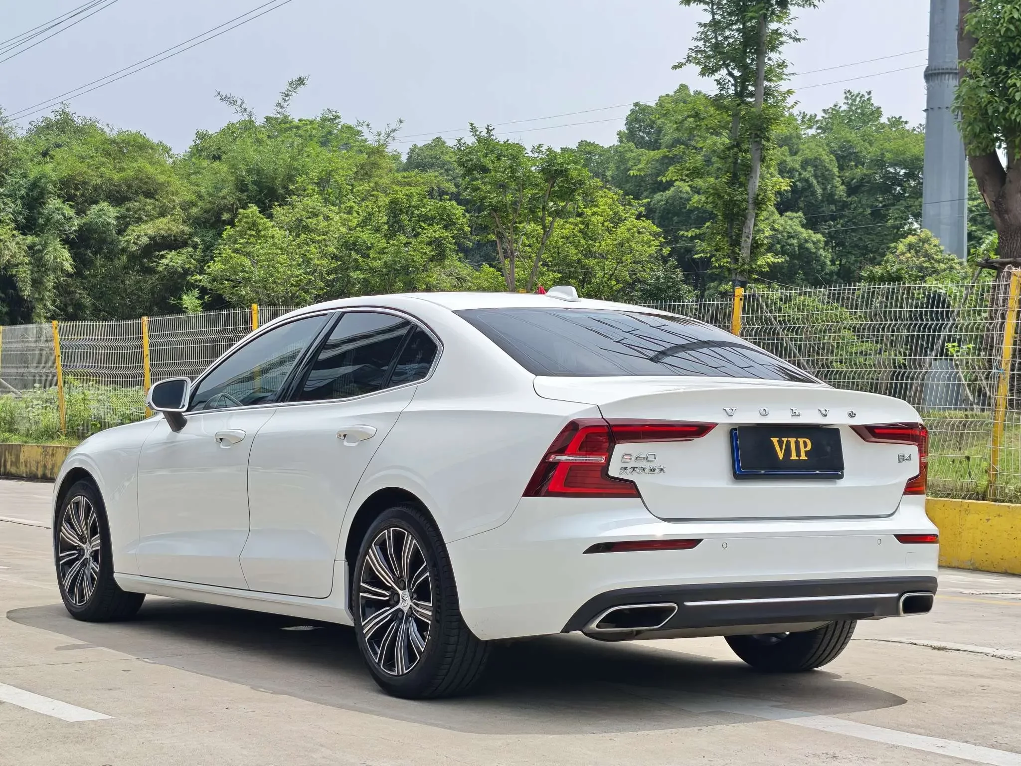 Volvo S60