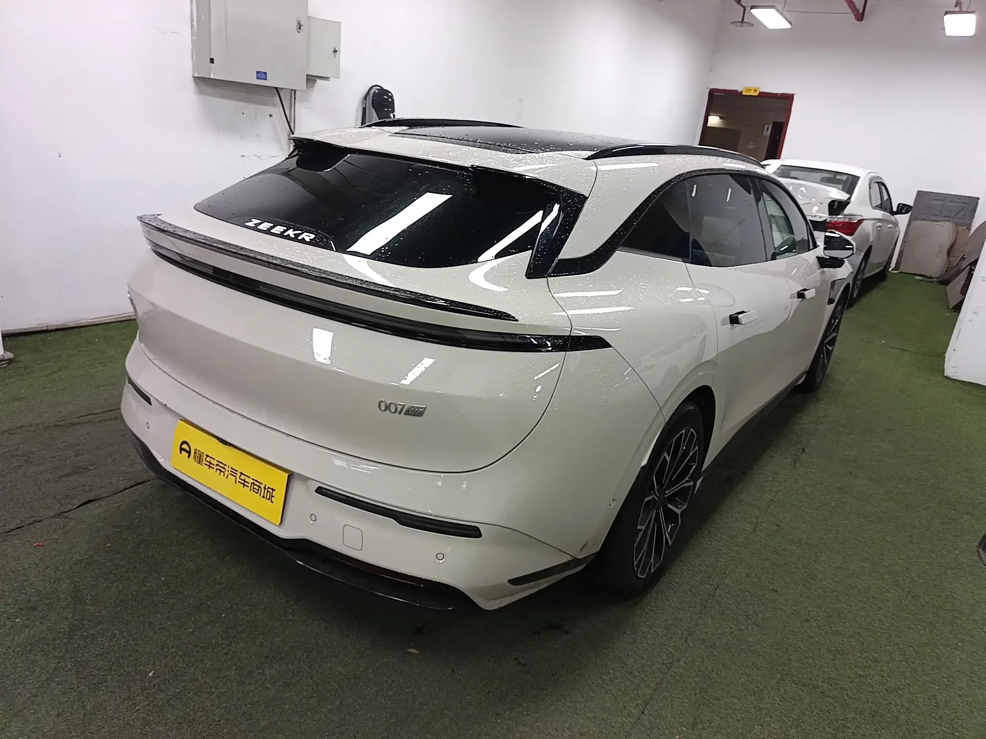 ZEEKR 007GT