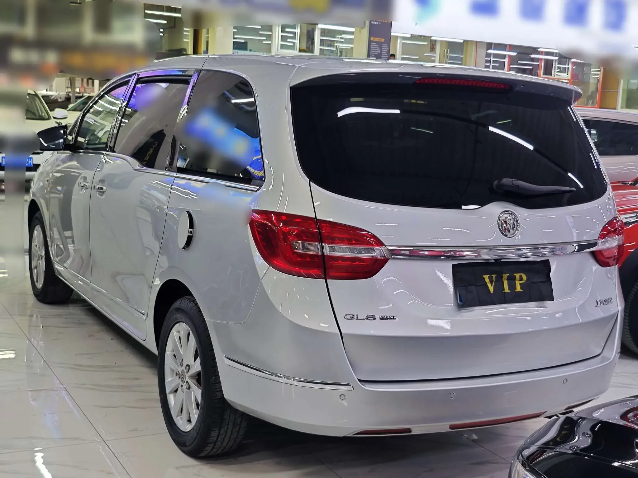 Buick GL8