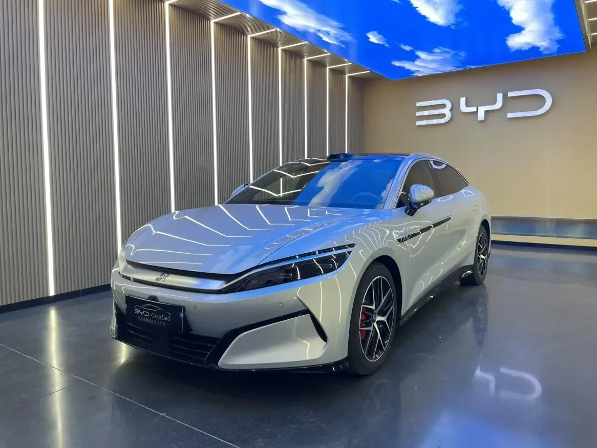 BYD Han L EV