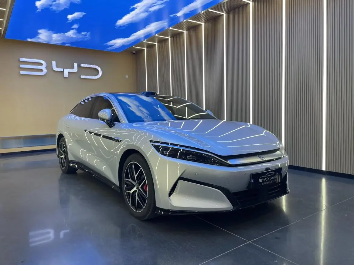 BYD Han L EV