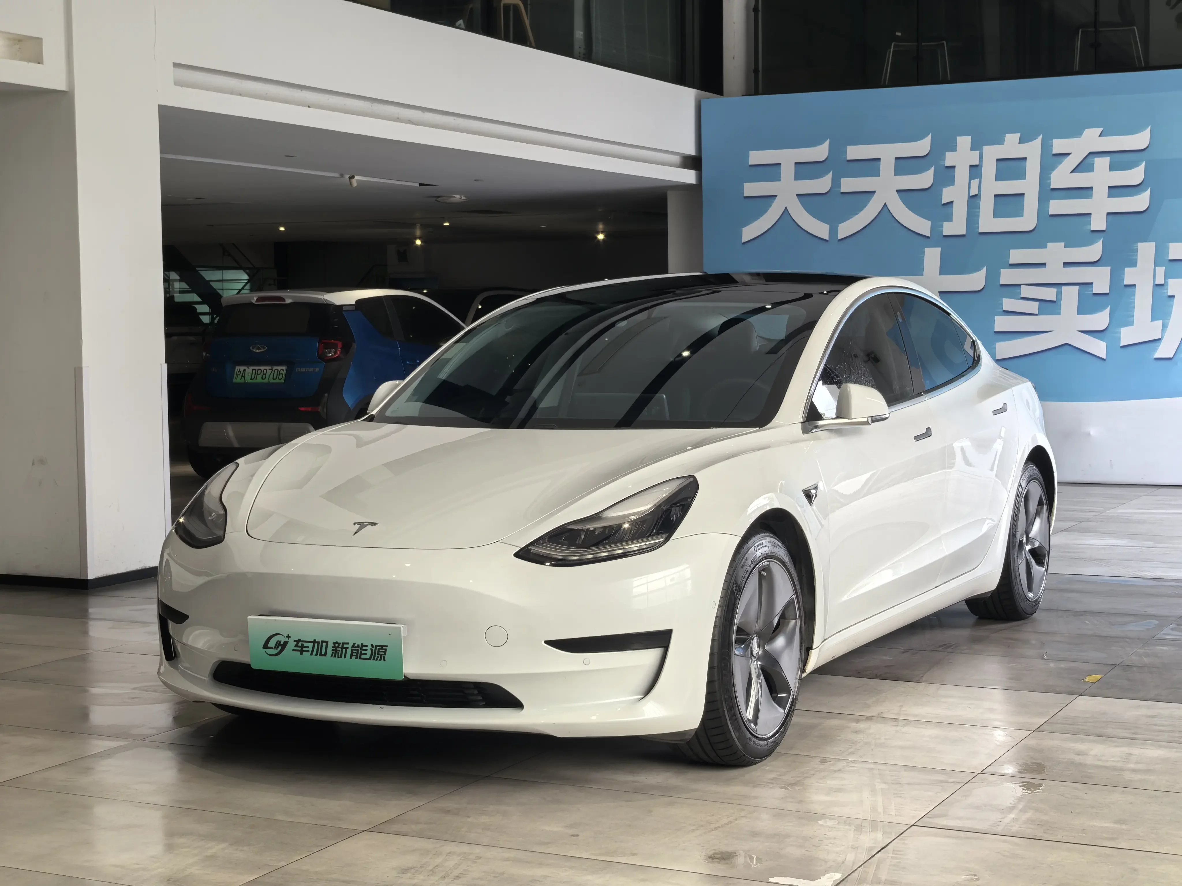 Tesla Model 3  из Китая