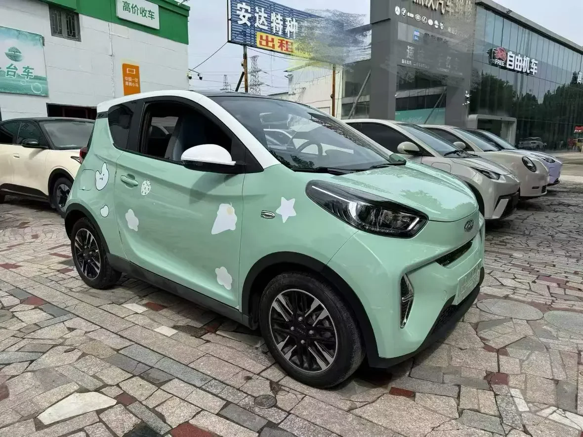 Chery QQ little ant