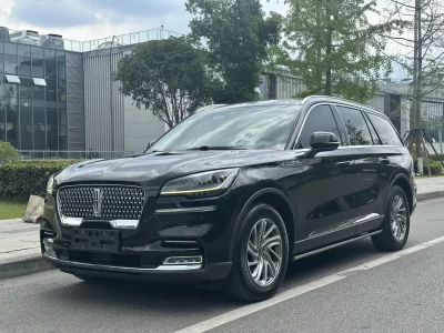 Lincoln Aviator