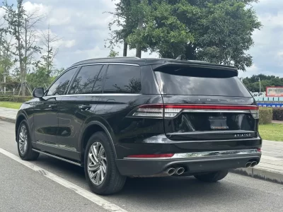Lincoln Aviator