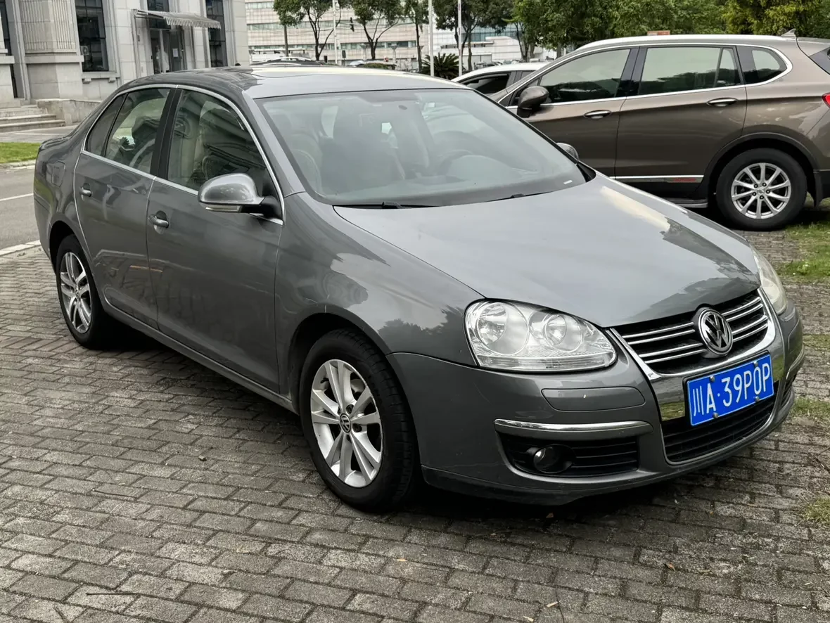 Volkswagen Sagitar