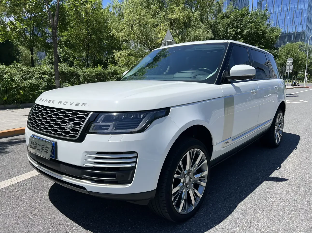 Land Rover range rover