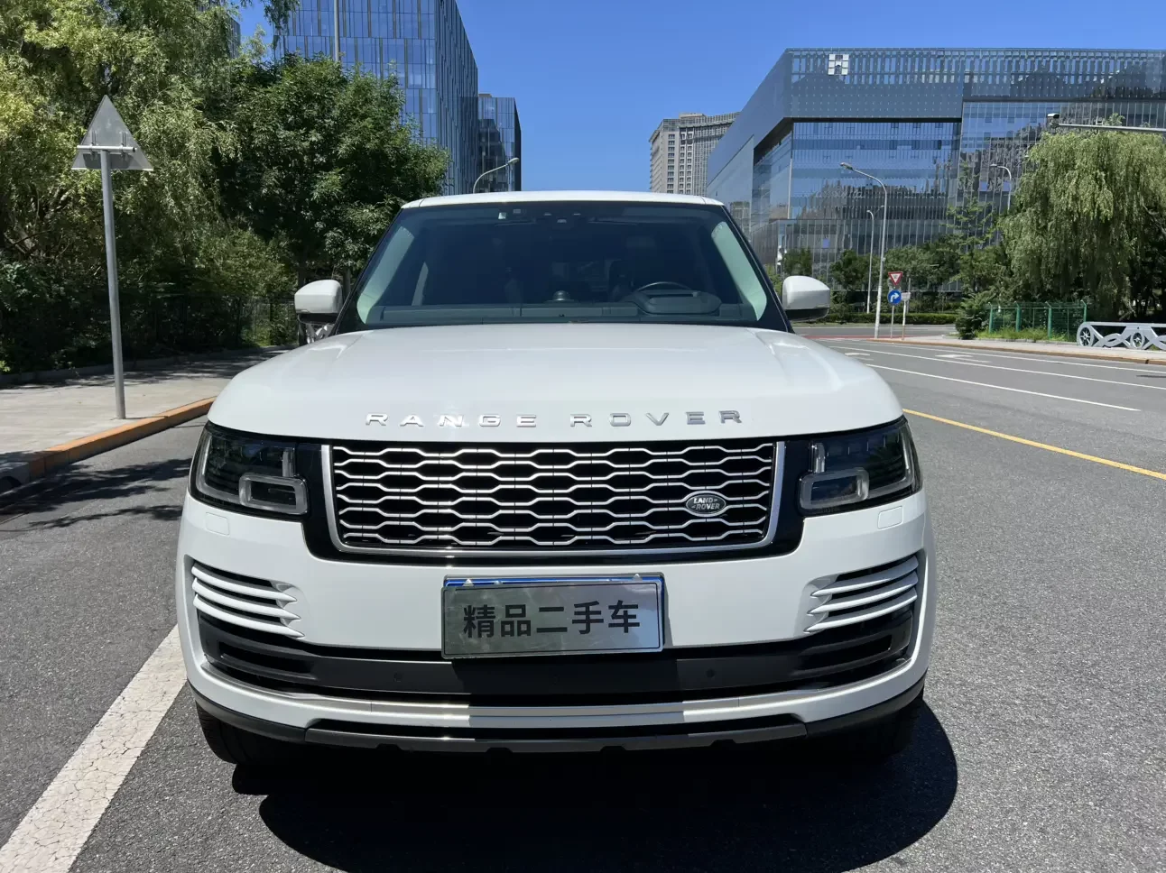 Land Rover range rover