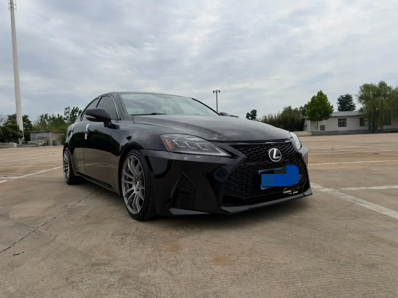 Lexus IS