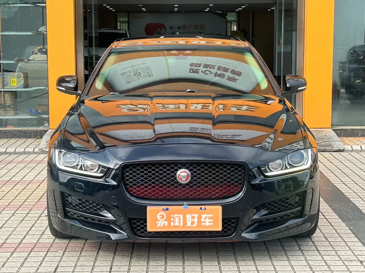 Jaguar XE  из Китая